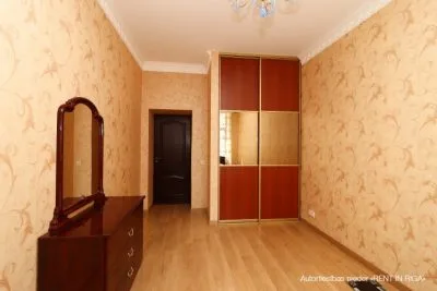 Izīrē dzīvokli, Kr. Barona iela 14, Rīga, Labais krasts, Centrs / 750 € 5