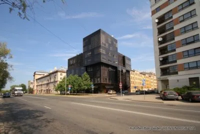 Izīrē tirdzniecības telpas, Hospitāļu iela 23, Rīga, Labais krasts, Centrs / 918 € 9