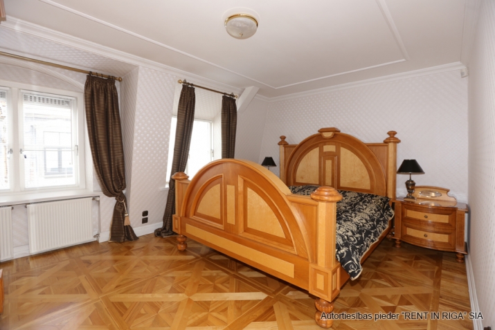 Apartment For Rent, Anglikāņu street 3, Rīga, Labais krasts, Centrs / 1 230 € 9