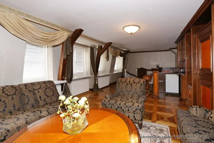 Izīrē dzīvokli, Anglikāņu iela 3, Rīga, Labais krasts, Centrs / 1 230 € 11