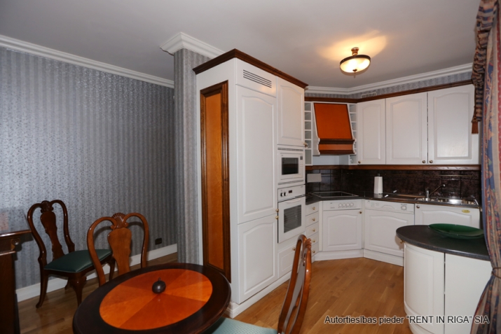 Apartment For Rent, Anglikāņu street 3, Rīga, Labais krasts, Centrs / 1 230 € 7