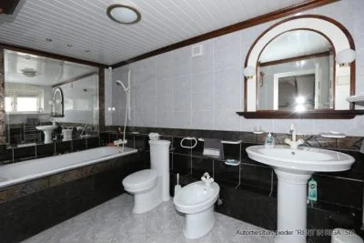 Izīrē dzīvokli, Anglikāņu iela 3, Rīga, Labais krasts, Centrs / 1 230 € 12