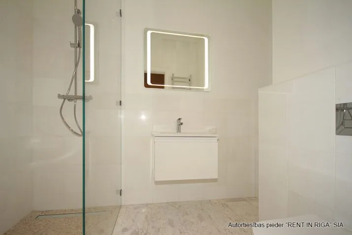Apartment For Rent, Stabu street 18B, Rīga, Labais krasts, Centrs / 1 800 € 22