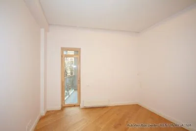 Apartment For Rent, Stabu street 18B, Rīga, Labais krasts, Centrs / 1 800 € 19