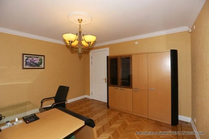 Pārdod tirdzniecības telpas, Anglikāņu iela 3, Rīga, Labais krasts, Centrs / 850 000 € 20
