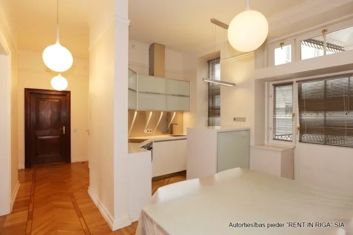Pārdod tirdzniecības telpas, Anglikāņu iela 3, Rīga, Labais krasts, Centrs / 850 000 € 10