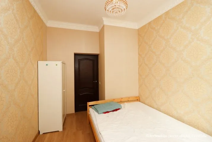Pārdod dzīvokli, Kr. Barona iela 14, Rīga, Labais krasts, Centrs / 190 000 € 10