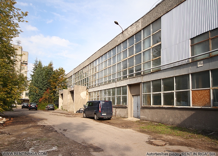 Image 1 of 7