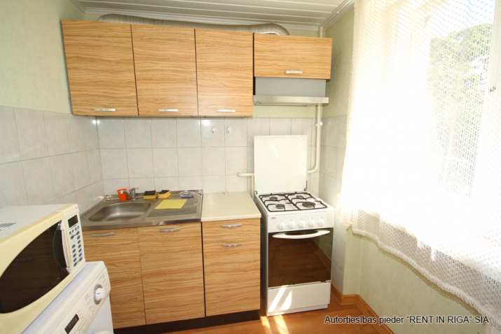Virsaišu iela 9 1