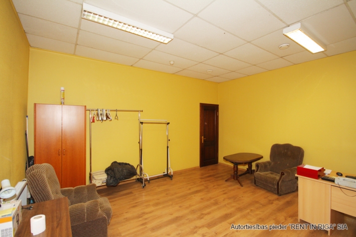 Pārdod tirdzniecības telpas, Vagonu iela 16, Rīga, Labais krasts, Centrs / 350 000 € 10