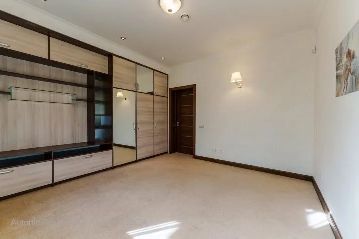 Pārdod māju, Vasaras iela 25, Jūrmala, Melluži / 550 000 € 32
