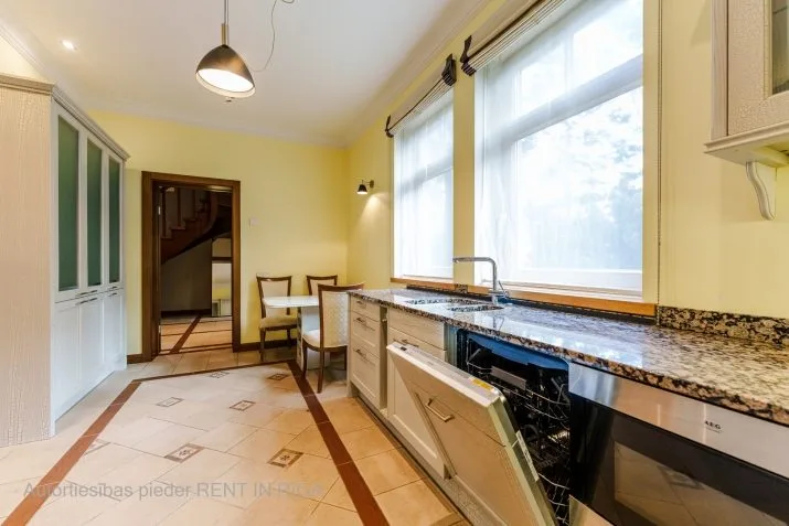 Pārdod māju, Vasaras iela 25, Jūrmala, Melluži / 550 000 € 12