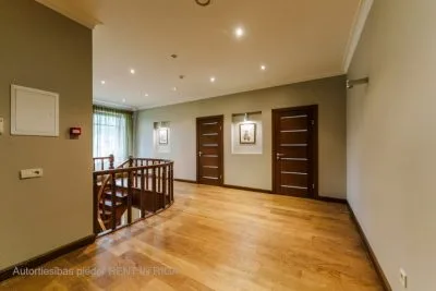 Pārdod māju, Vasaras iela 25, Jūrmala, Melluži / 550 000 € 37