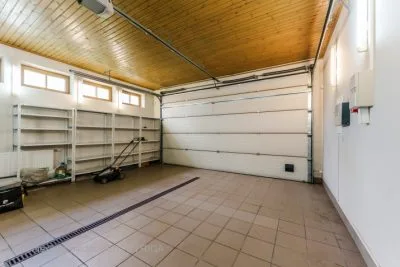 Pārdod māju, Vasaras iela 25, Jūrmala, Melluži / 550 000 € 62