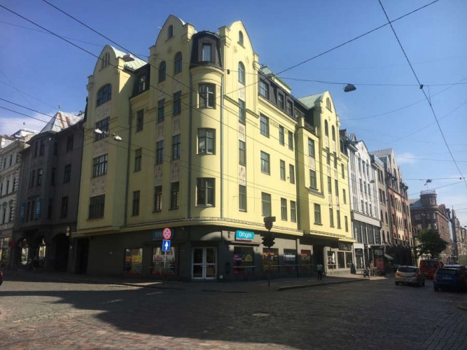 Attēls 1 no 19