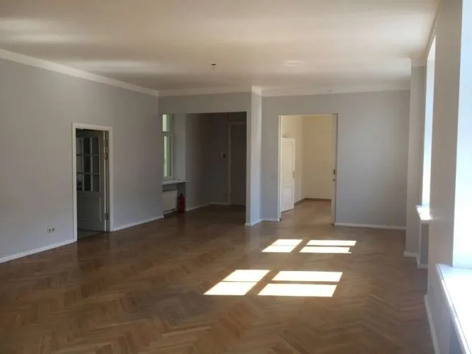 Izīrē tirdzniecības telpas, Tērbatas iela 9/11, Rīga, Labais krasts, Centrs / 840 € 8