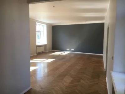 Izīrē tirdzniecības telpas, Tērbatas iela 9/11, Rīga, Labais krasts, Centrs / 840 € 9