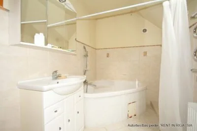 Продажа дома, Aveņu улица 4, Babītes novads, Babītes pagasts, Piņķi / 220 000 € 17