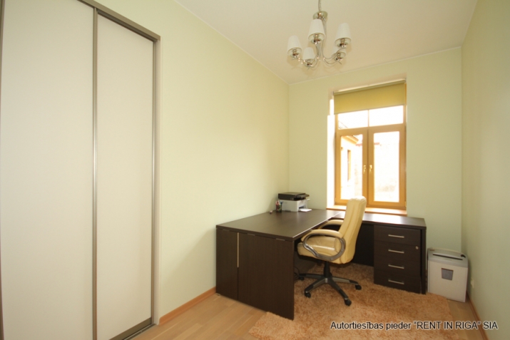 Pārdod dzīvokli, Raiņa bulvāris 31, Rīga, Labais krasts, Centrs / 190 000 € 8