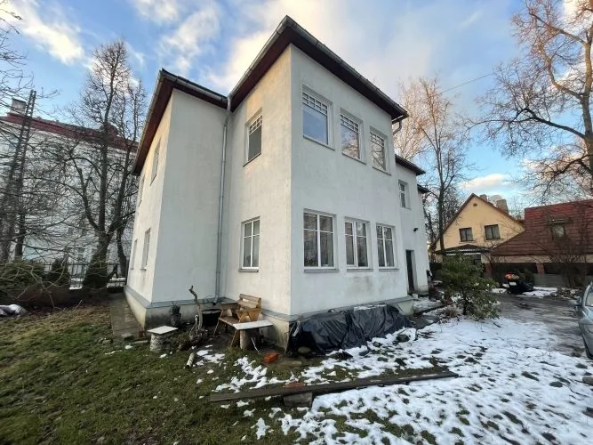 Vaiņodes iela 20 2