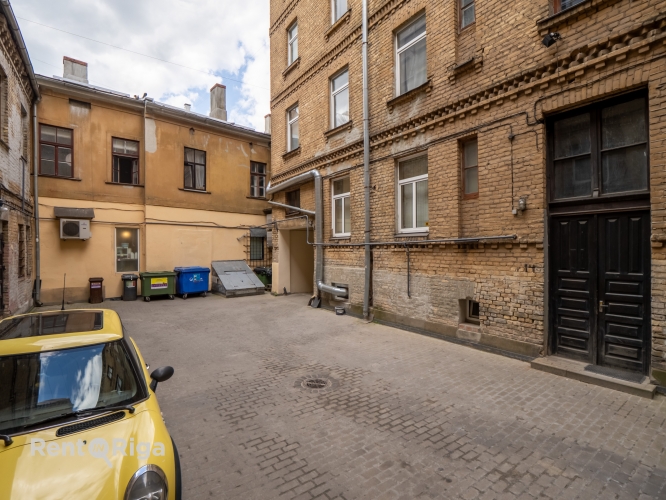 Blaumaņa iela 14 32