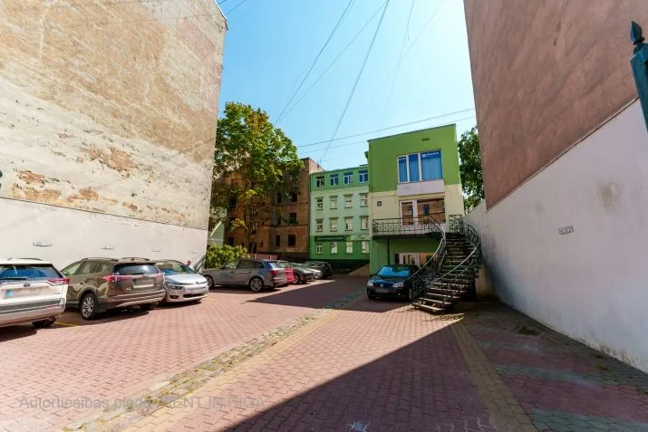 Pārdod namīpašums, Brīvības iela 144, Rīga, Labais krasts, Centrs / 850 000 € 2