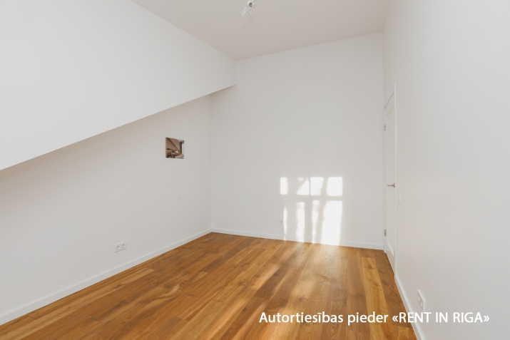 Pārdod dzīvokli, Indrānu iela 17, Rīga, Labais krasts, Centrs / 179 000 € 12