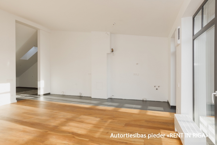 Pārdod dzīvokli, Indrānu iela 17, Rīga, Labais krasts, Centrs / 179 000 € 10