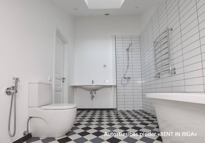Pārdod dzīvokli, Indrānu iela 17, Rīga, Labais krasts, Centrs / 179 000 € 16