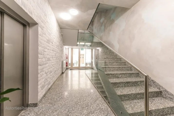 Izīrē dzīvokli, Stabu iela 18B, Rīga, Labais krasts, Centrs / 2 000 € 29