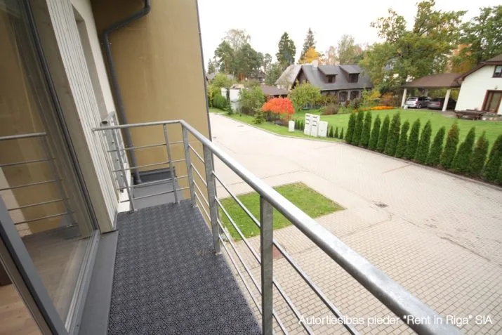Izīrē dzīvokli, Ģertrūdes prospekts iela 11A, Jūrmala, Melluži / 800 € 17