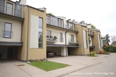 Izīrē dzīvokli, Ģertrūdes prospekts iela 11A, Jūrmala, Melluži / 800 € 18