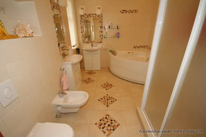 Продажа дома, Lauvu улица 11, Rīga, Labais krasts, Berģi / 395 000 € 30