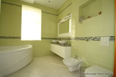 Продажа дома, Lauvu улица 11, Rīga, Labais krasts, Berģi / 395 000 € 25
