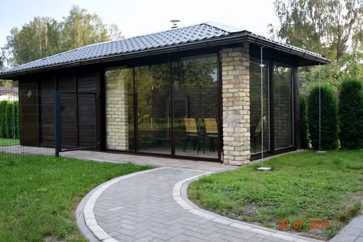 Izīrē māju, Uzvaras iela 12, Jūrmala, Kauguri / 1 300 € 4