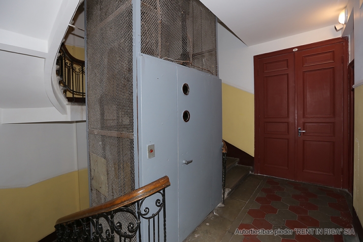Apartment For Rent, Lāčplēša street 18, Rīga, Labais krasts, Centrs / 500 € 8