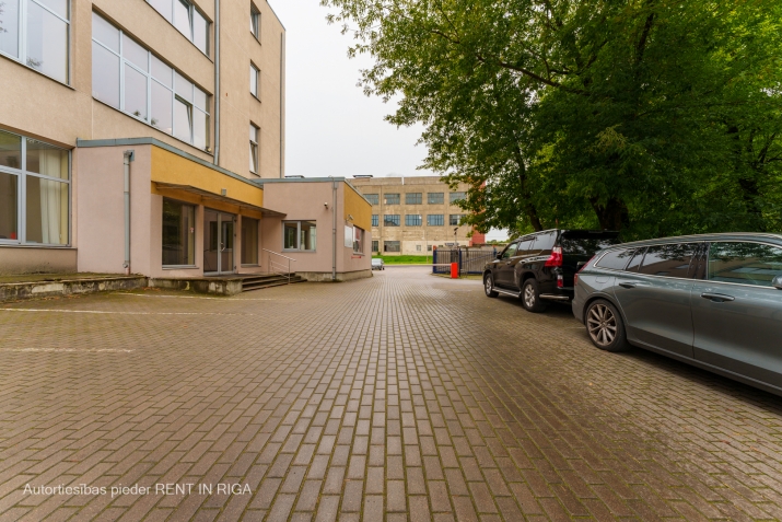 Daugavgrīvas iela 83 9