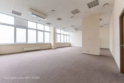 Аренда офиса, Daugavgrīvas улица 83, Rīga, Iļģuciems / 1648 € 1
