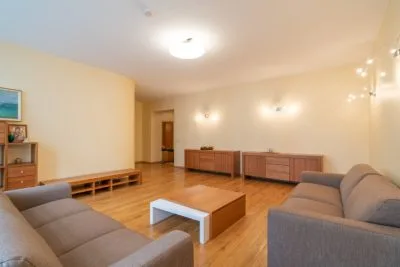 Аренда квартиры, Brīvības улица 74, Rīga, Labais krasts, Centrs / 900 € 2