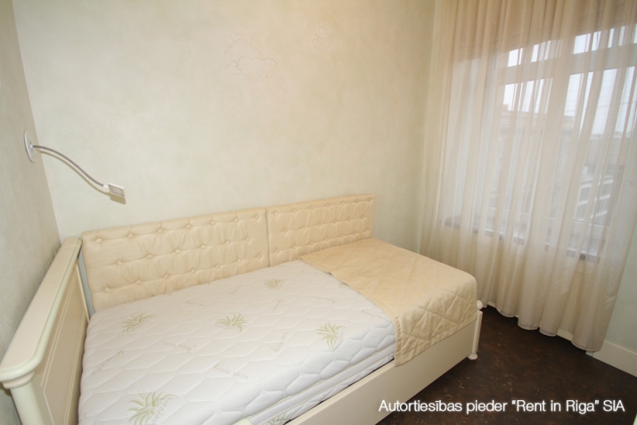 Pārdod dzīvokli, Ģertrūdes iela 19/21, Rīga, Labais krasts, Centrs / 375 000 € 14
