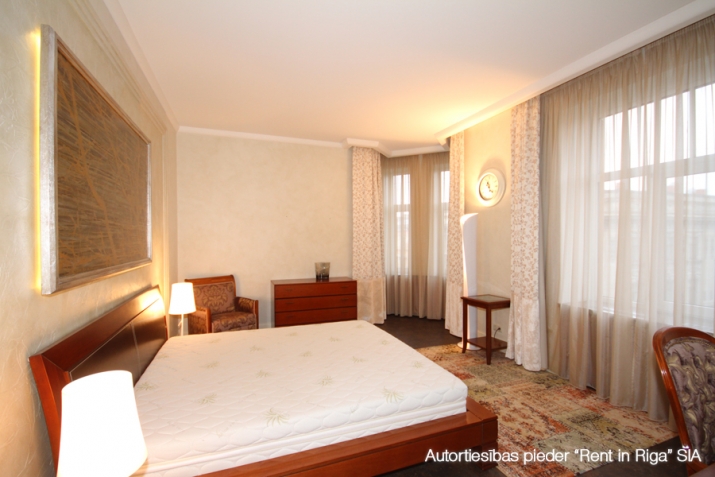 Pārdod dzīvokli, Ģertrūdes iela 19/21, Rīga, Labais krasts, Centrs / 375 000 € 8