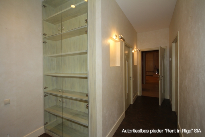 Pārdod dzīvokli, Ģertrūdes iela 19/21, Rīga, Labais krasts, Centrs / 375 000 € 21
