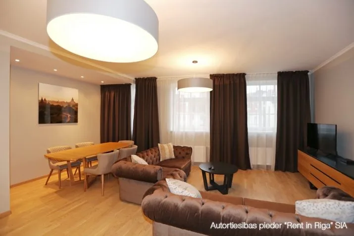 Pārdod dzīvokli, Tirgoņu iela 11, Rīga, Labais krasts, Vecrīga / 340 000 € 1