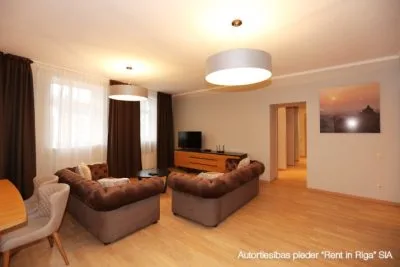 Pārdod dzīvokli, Tirgoņu iela 11, Rīga, Labais krasts, Vecrīga / 340 000 € 3