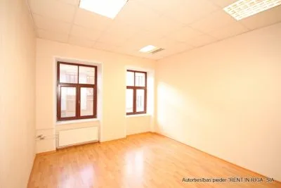Аренда офиса, Dzirnavu улица 87, Rīga, Labais krasts, Centrs / 97 € 1