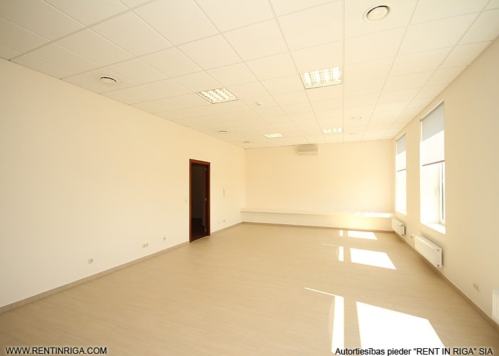 Pārdod tirdzniecības telpas, Lambertu iela 33/2, Rīga, Kreisais krasts, Šampēteris / 1 300 000 € 16