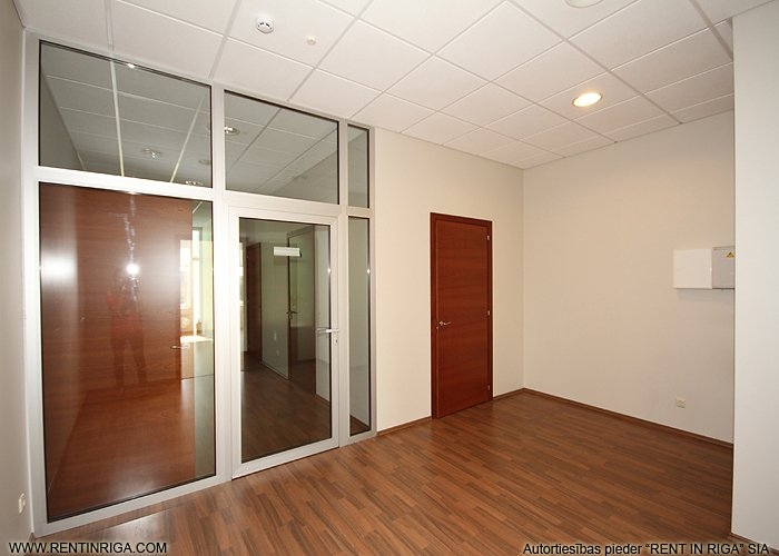 Pārdod tirdzniecības telpas, Lambertu iela 33/2, Rīga, Kreisais krasts, Šampēteris / 1 300 000 € 14