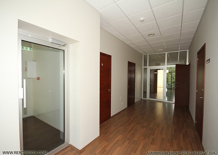 Pārdod tirdzniecības telpas, Lambertu iela 33/2, Rīga, Kreisais krasts, Šampēteris / 1 300 000 € 13
