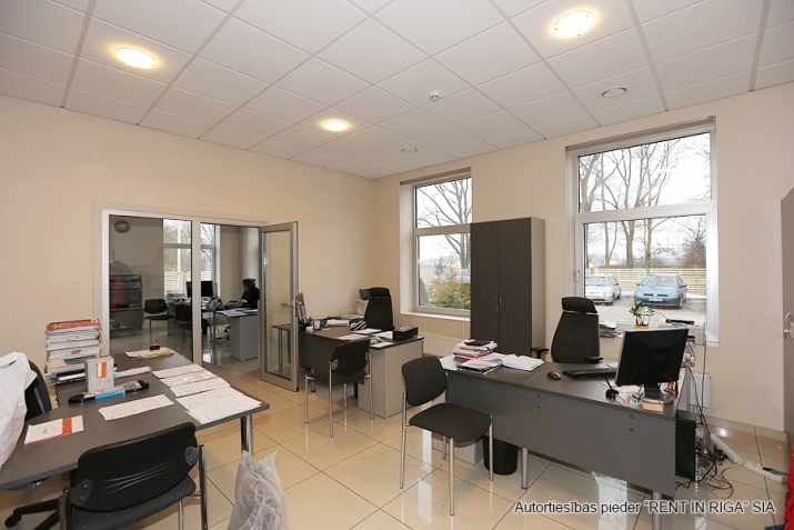 Pārdod tirdzniecības telpas, Lambertu iela 33/2, Rīga, Kreisais krasts, Šampēteris / 1 300 000 € 10