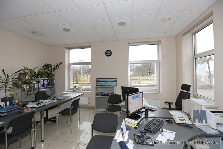 Pārdod tirdzniecības telpas, Lambertu iela 33/2, Rīga, Kreisais krasts, Šampēteris / 1 300 000 € 9